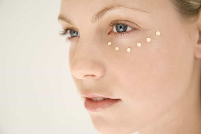 Bye-bye bags! Quick and easy solutions to disguise dark circles