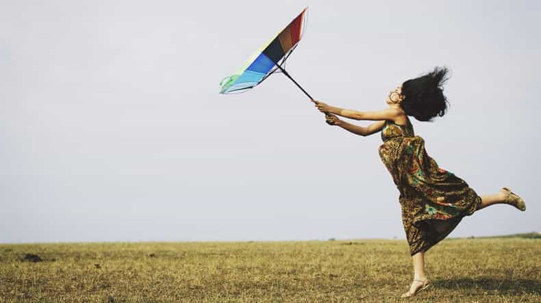 Hold onto your hat: Wind warning in place across Ireland