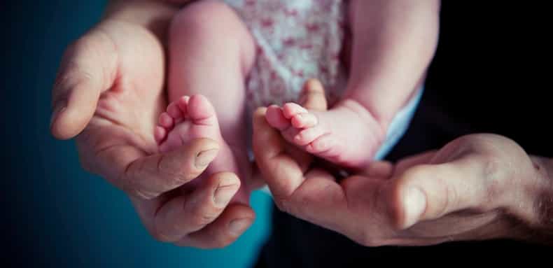 Dream boss Richard Branson offers Dads a FULL YEAR of paid paternity leave