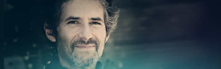Titanic composer killed in California plane crash