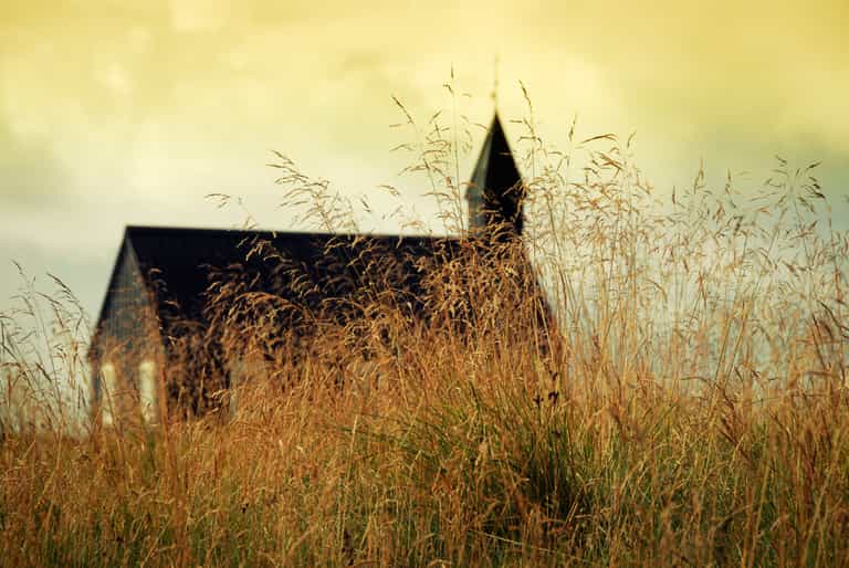 10 priceless reactions of Irish people to #GrowingUpCatholic