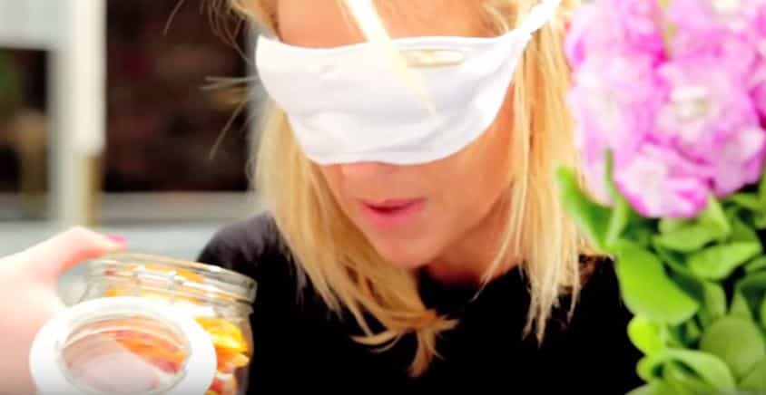 VIDEO: Irish mums take on a blindfold challenge to find the perfect fragrance