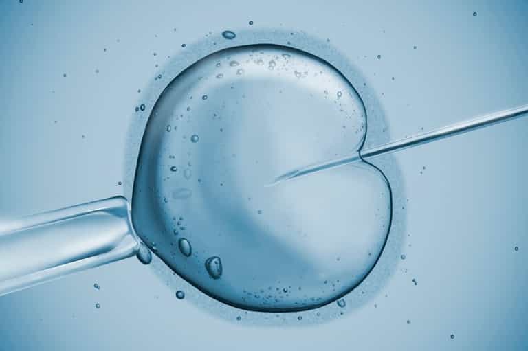 Cork woman welcomes baby girl following groundbreaking new IVF treatment