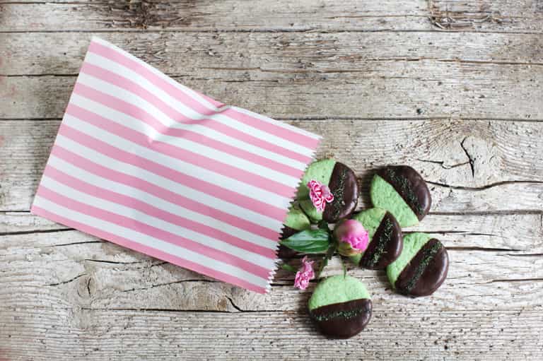 The delicious history of sweets – the bane of every parent’s life