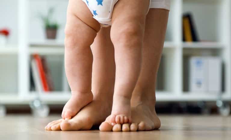 Dads, not kids, hold mum’s careers back (according to study) Dads, not kids, hold mum’s careers back (according to study)