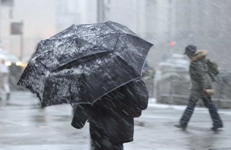 Root Out The Brollies: Storm Jonas Is On His Way Root Out The Brollies: Storm Jonas Is On His Way