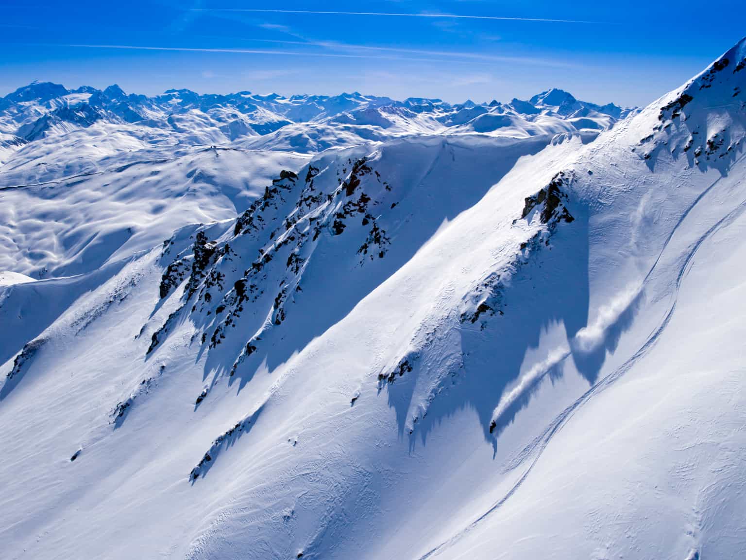 Group of schoolchildren caught up in avalanche in French Alps