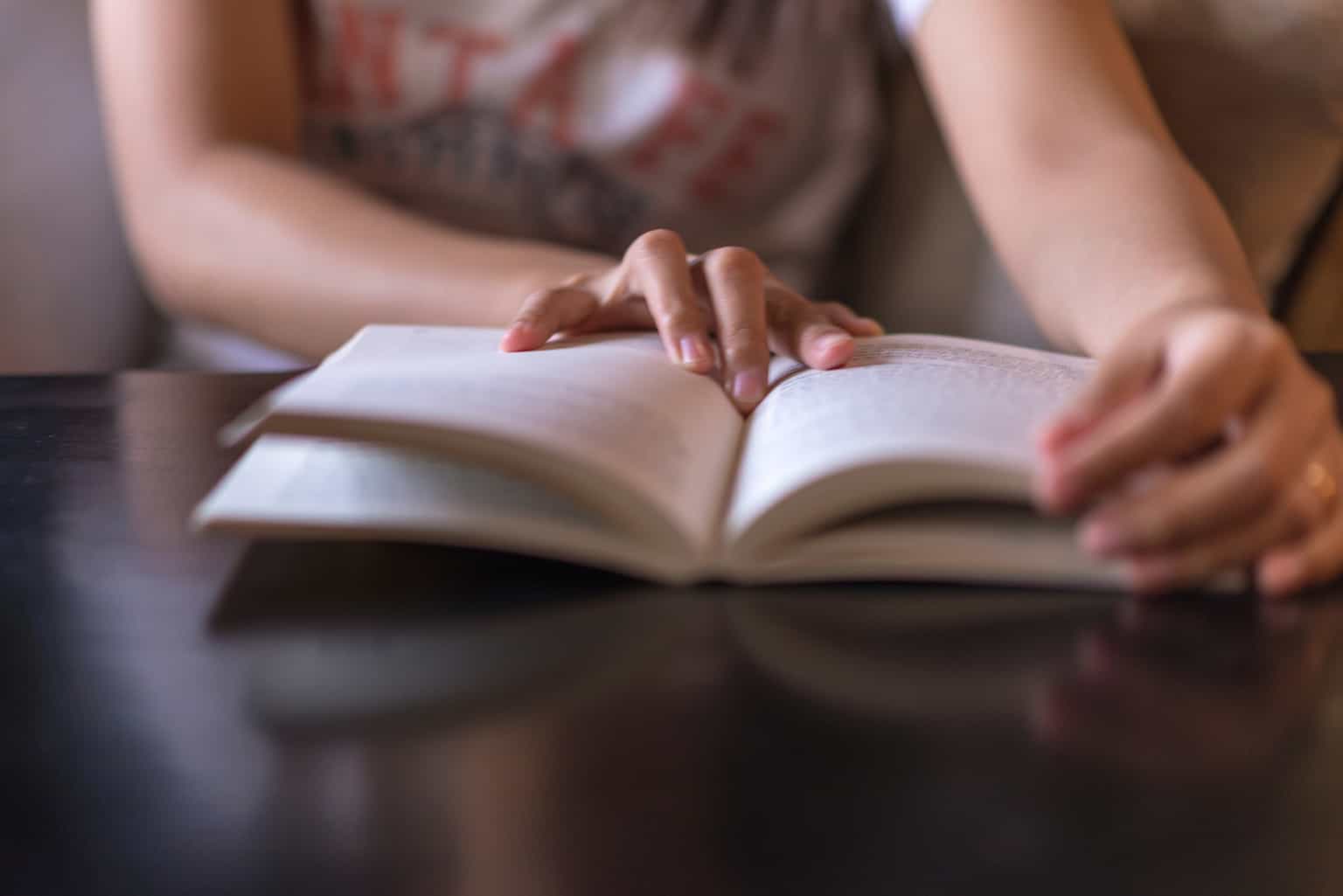 BOOK REVIEW: Eeny Meeny by M.J. Arlidge