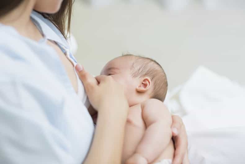 Dublin Airport Put Up – And Quickly Removes – Really Offensive Breastfeeding Sign