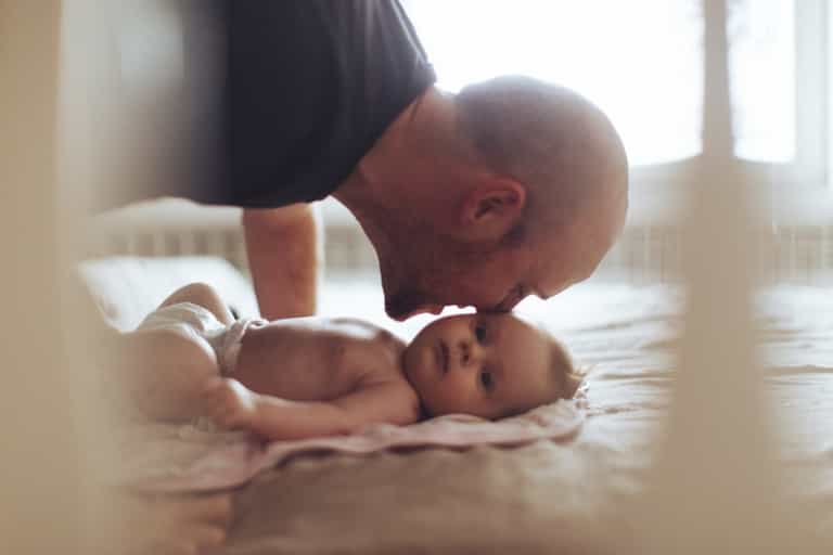 This Dad’s Hilarious Post About How Scary Childbirth Is To Men Is All Sorts Of Hilarious This Dad’s Hilarious Post About How Scary Childbirth Is To Men Is All Sorts Of Hilarious
