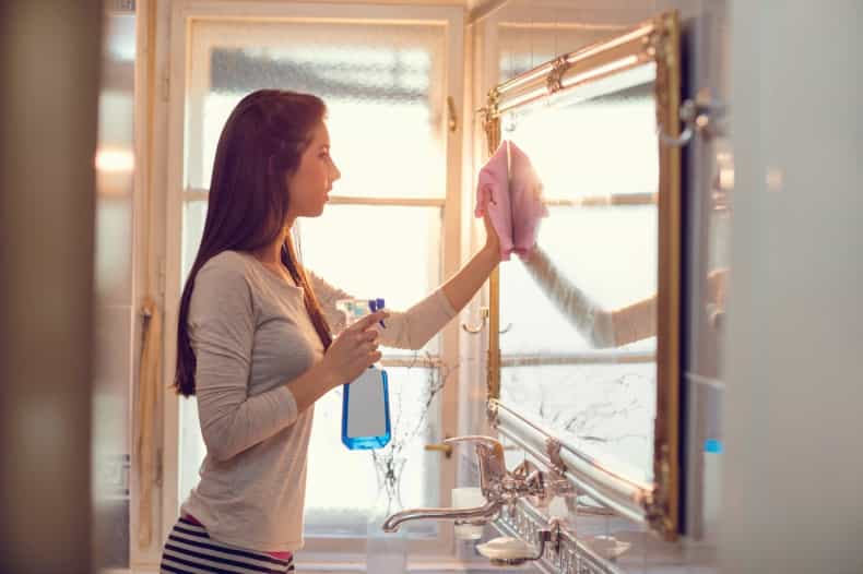 This mum has created a hilariously honest cleaning guide for mums (and it is SPOT on!)