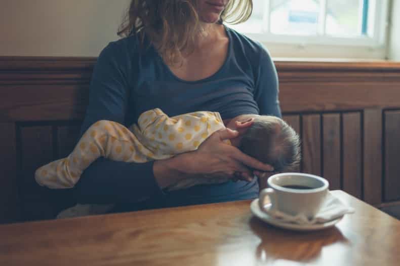 THIS is what happened when a woman asked strangers on the street to breastfeed her baby