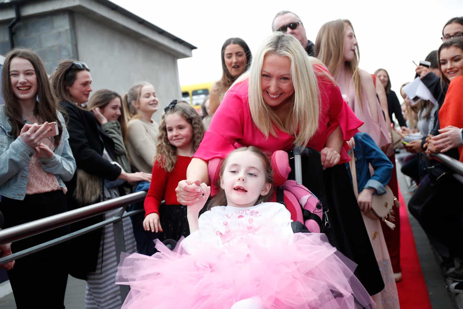 LauraLynn families hold glitzy red carpet Oscars Night