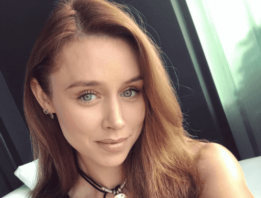Una Healy opens up about postnatal depression