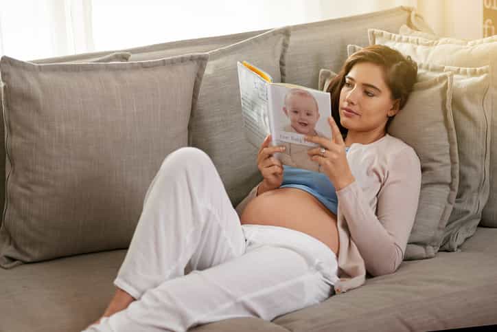 5 (properly helpful) parenting and pregnancy books to check out