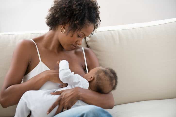 Mum explains how she can breastfeed her baby despite never being pregnant