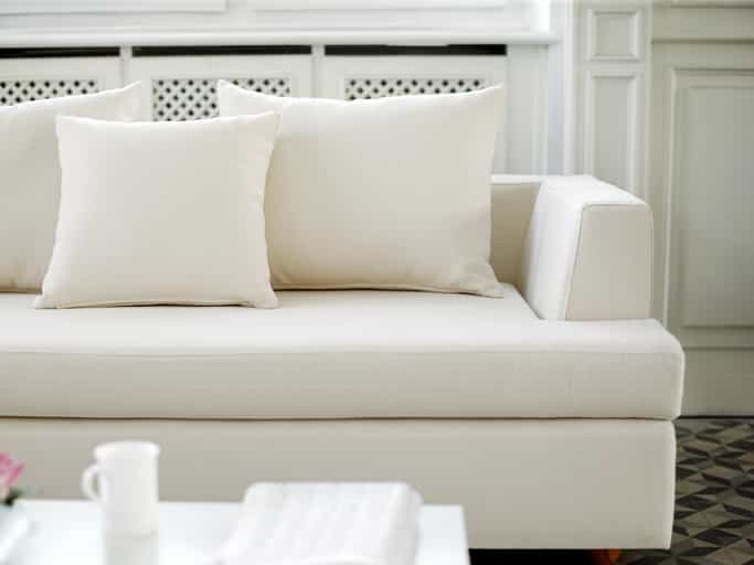 ‘THE white couch’ This parenting message has us absolutely bawling