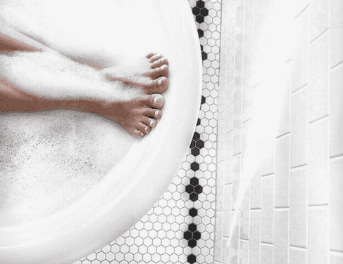 Me-time: New study finds squeezing it in is essential for our happiness