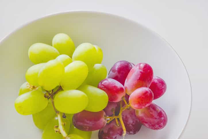 X-ray of grape lodged in child’s throat shows how dangerous they can be