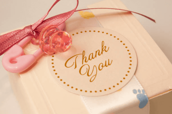 Woman strikes up controversy between friends for her ‘no thank-you note’ idea