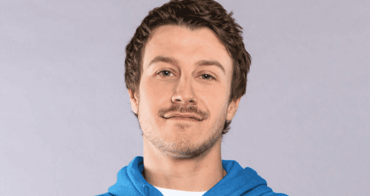 New potential shock romance for ‘brothers’ Ali and Ryan on Corrie