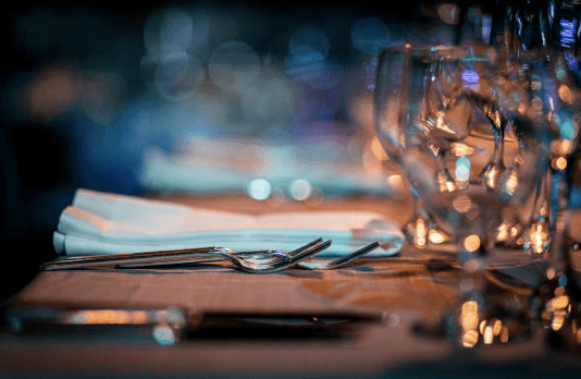 Mum can’t get over friend’s extremely ‘odd’ behaviour at her dinner party