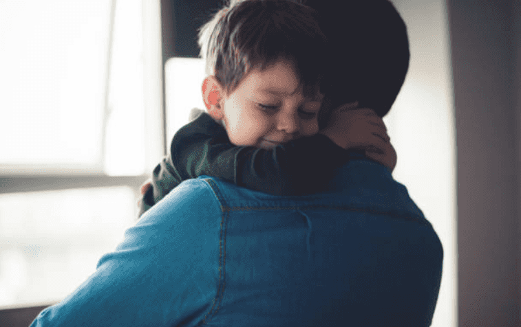 Mum takes to Facebook to call out people who mock and criticise dads