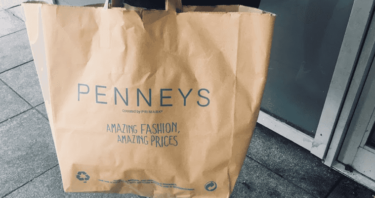 This €20 Penneys dress is EXACTLY what we need for cocktails in the sun
