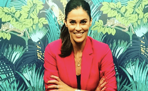 Glenda Gilson shares first pic of baby bump online at 24 weeks pregnant