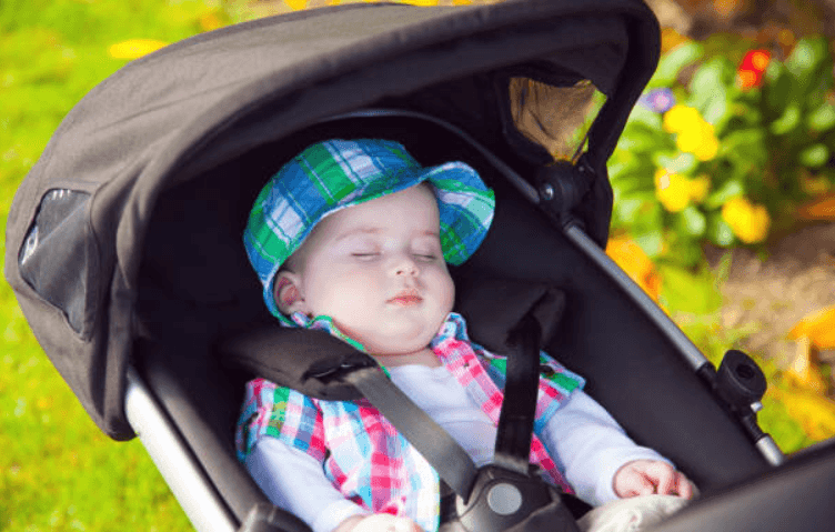 Mum asks for advice on leaving her baby outside to sleep