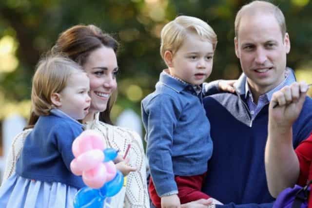 Princess Charlotte and Prince George play a classic game we LOVED as kids
