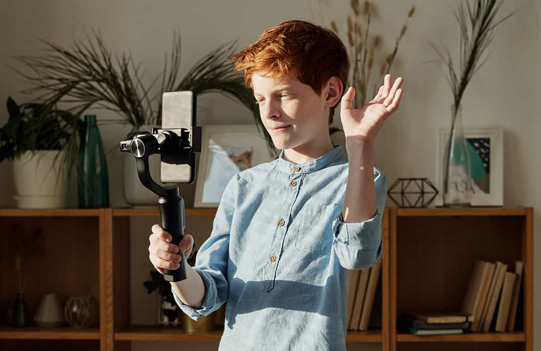 This is the average age parents are buying their kids their first phone