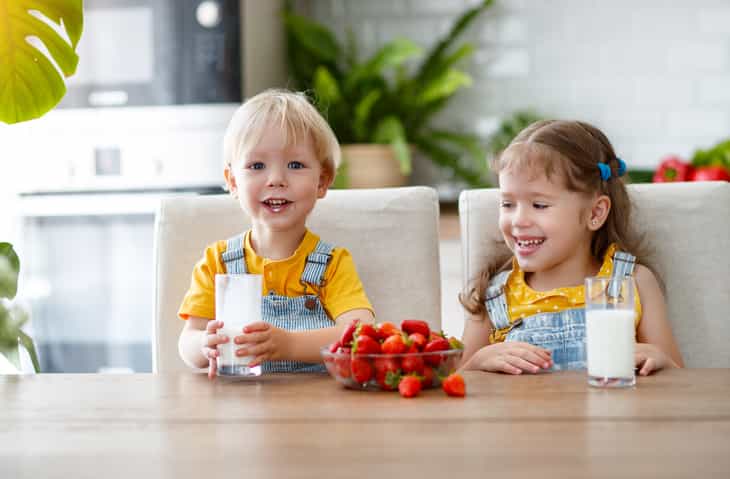 Mum creates brilliant hack that can prevent young children from spilling milk