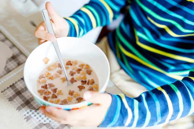 We are totally going to steal this dad’s trick for getting picky kids to eat