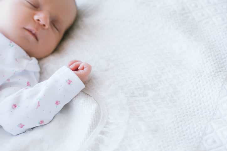 Woman admitted to Dublin hospital with abdominal pains leaves with newborn baby boy