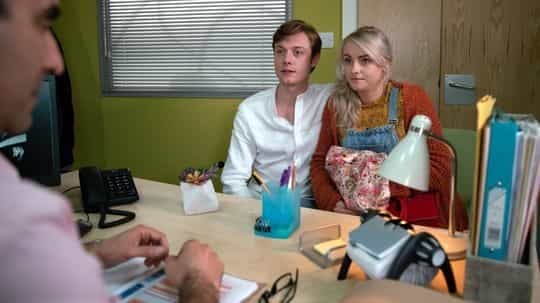 Corrie’s Katie McGlynn on Sinead’s worries about the future as she gets scan results