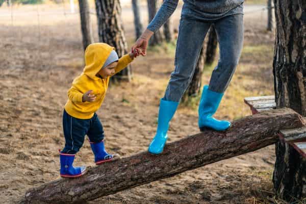9 amazing parenting tricks that will seriously up your mum game
