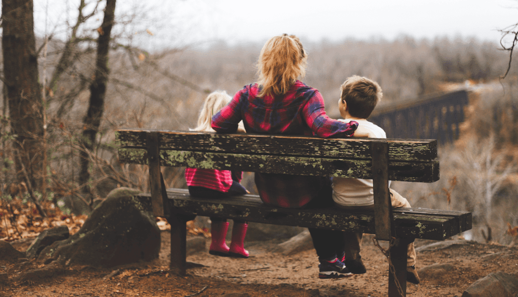 Positive parenting: The the ONE thing you should always say when disciplining your kids