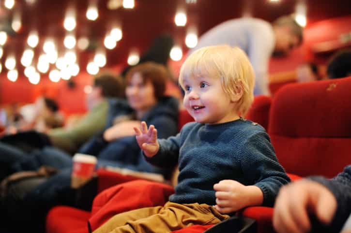 Here’s a simple trick for keeping children safe in a crowd