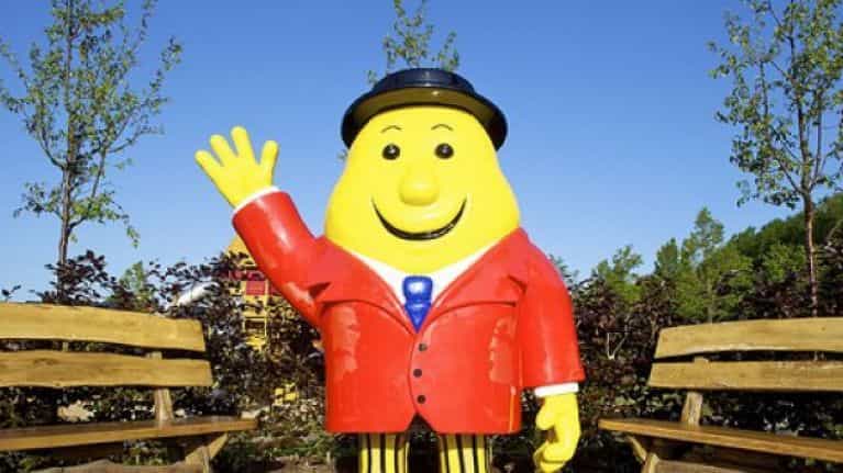 Grab the kids: Under 12s go FREE to Tayto Park this weekend