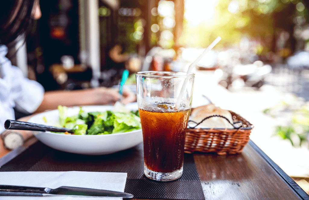 Drinking fizzy drinks can ‘significantly reduce your life expectancy’ says new WHO study