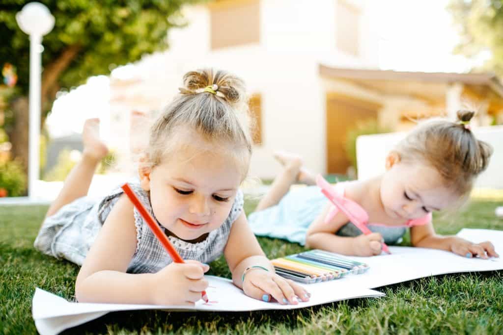 #entertainingathome : three creative activities to do with kids during the week