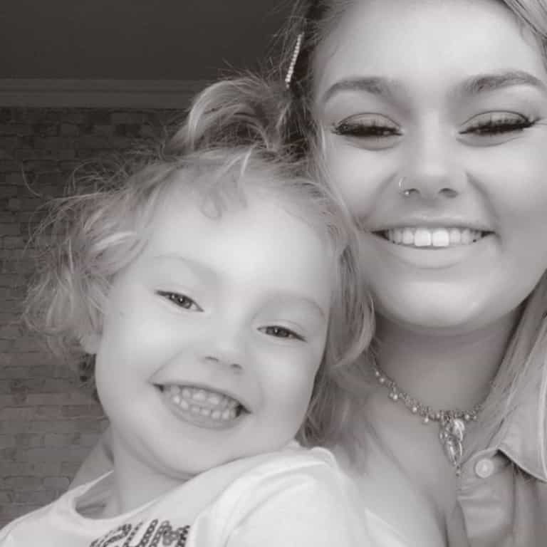 Irish mum Shannon Byrne opens up on going viral and the realities of emergency accommodation