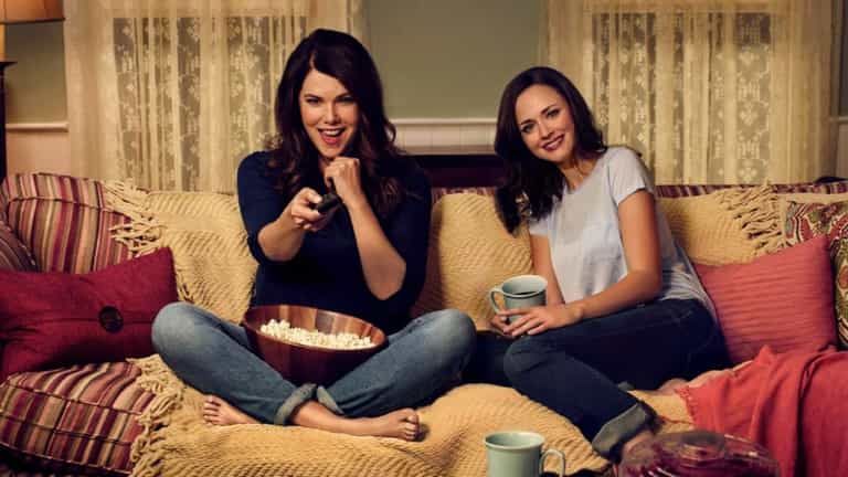 “I smell snow” – a list of all eight Gilmore Girls Christmas episodes