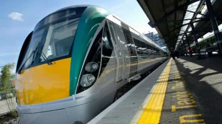 Irish Rail says only pre-booked ticket holders will be permitted to travel over Christmas