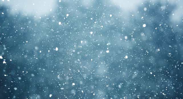 Met Éireann warn of snow for Easter weekend, as temperatures reach 19 degrees today