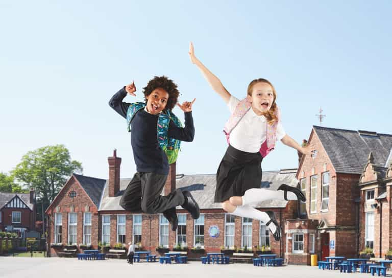 Aldi’s €5 school uniform bundle is coming back!