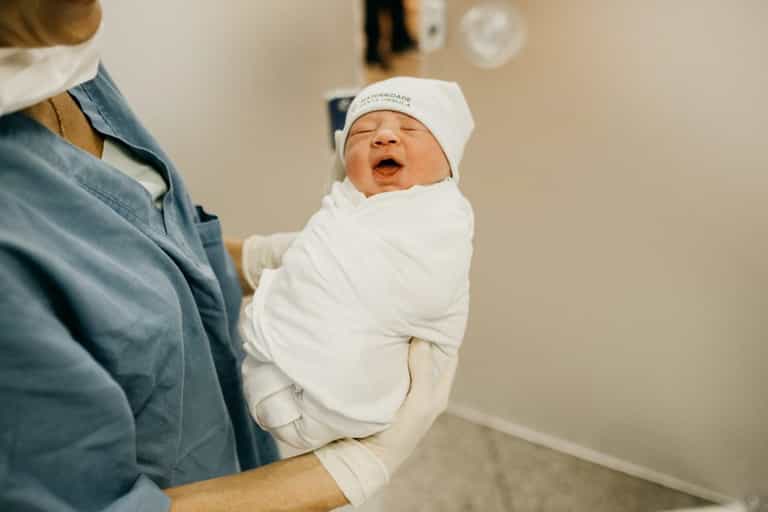Woman born without a uterus gives birth after groundbreaking uterus transplant surgery
