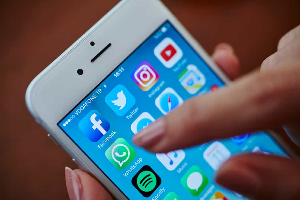 Parents urged to stop spreading rumours about kids with Covid in WhatsApp groups