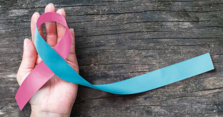 Woman honours stillborn daughter by helping grieving families with medical bills